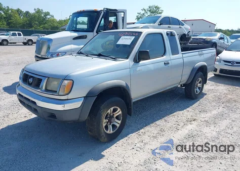 2000 Nissan Frontier King Cab Xe/King Cab Se из США, поврежденный, VIN 1N6ED26Y7YC322354